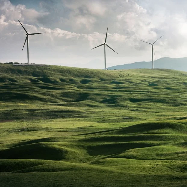 MM Composite A/S’s current project manager in the field of composites is ready for a generational handover – are you the new colleague who can help them move forward into the future? Do you have experience in the development of and consultancy on composite components, primarily for the wind and hydro energy industries? Then you might be exactly who we’re looking for. Read more about the job at tinby.dk and activatorgroup.com. We look forward to hearing from you! #projektleder #projectmanager #tinby #teamtinby #tinbyjob #mmcomposite #mmcompositejob #komposit #composites #PUR #polyuretan #polyurethane